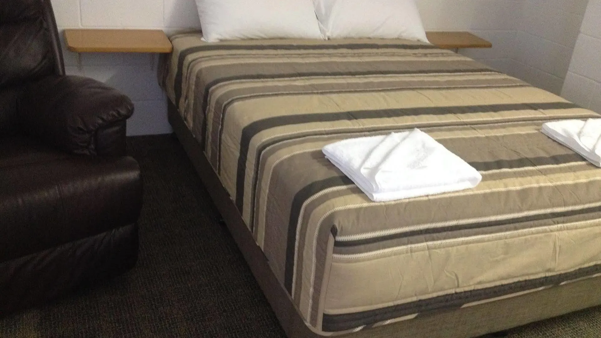 Bororen Motel Australia